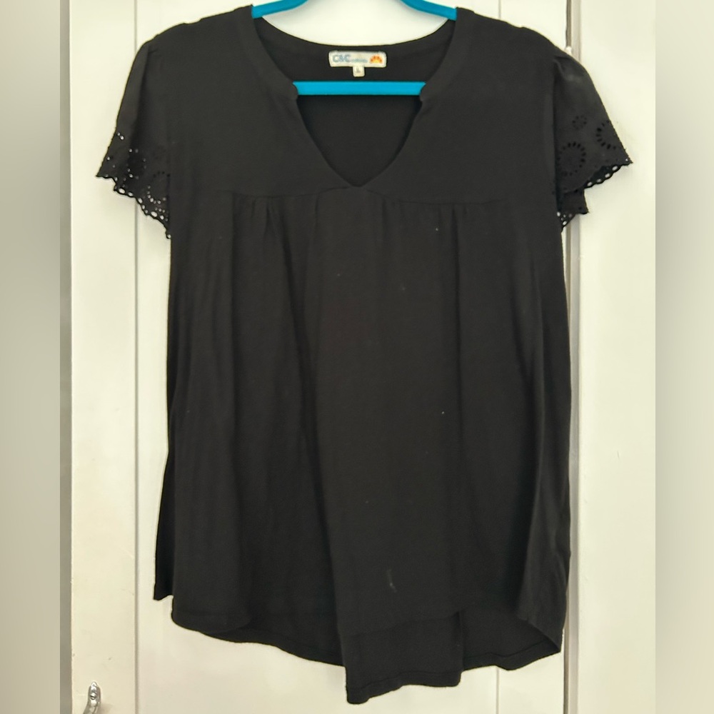 C&C California Black Eyelet Sleeve Blouse